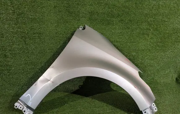 Toyota Yaris XP210 Fender 