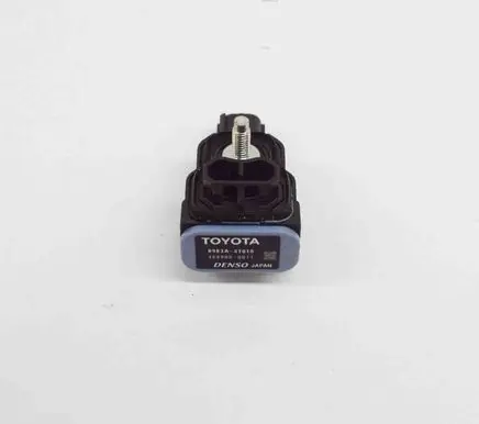 Toyota Prius (XW50) Airbag deployment crash/impact sensor 4689000011 8983A47010