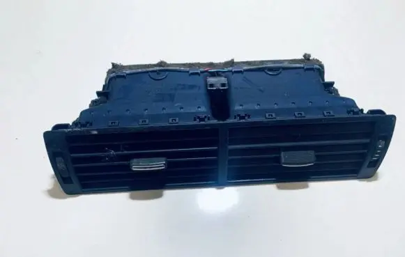 Audi A4 S4 B6 8E 8H Dash center air vent grill 438201