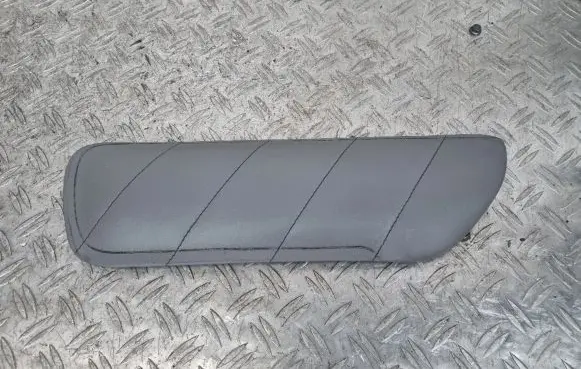 Toyota Land Cruiser (J100) Rear door card trim 