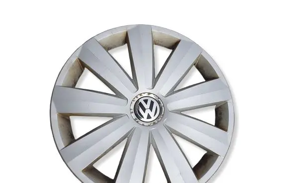 Volkswagen PASSAT B7 R16 wheel hub/cap/trim 3AA601147