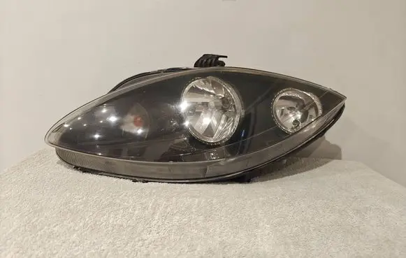 Seat Leon (1P) Headlight/headlamp 5P1941005A 89309810