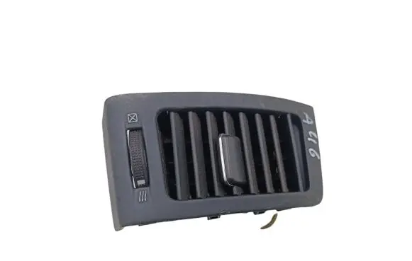 Toyota Corolla Verso E121 Dash center air vent grill