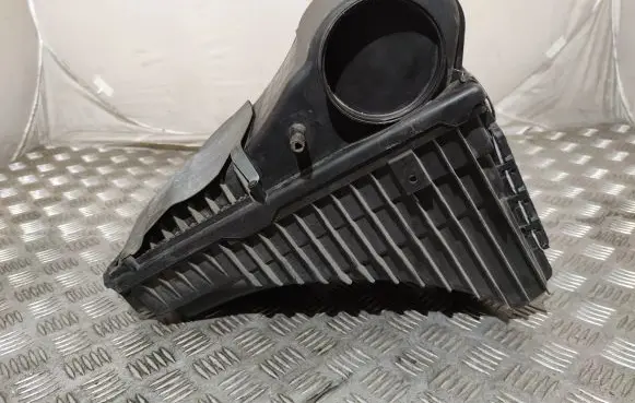 Porsche Cayenne (9PA) Air filter box 7L5129607D
