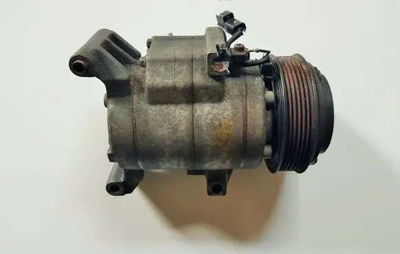 Mazda CX-5 Air conditioning (A/C) compressor (pump) F500JUBBA01