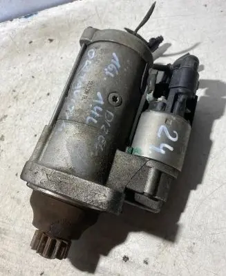 Skoda Octavia Mk3 (5E) Starter motor 02Z911024L