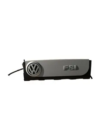 Volkswagen PASSAT B6 Engine cover (trim) 06F129208C