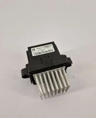 Opel Mokka Heater blower fan relay 13503201