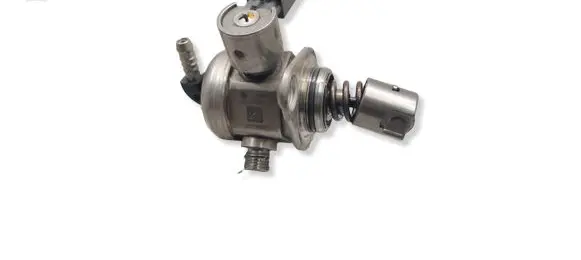 Skoda Kodiaq Fuel injection high pressure pump 04E127025D