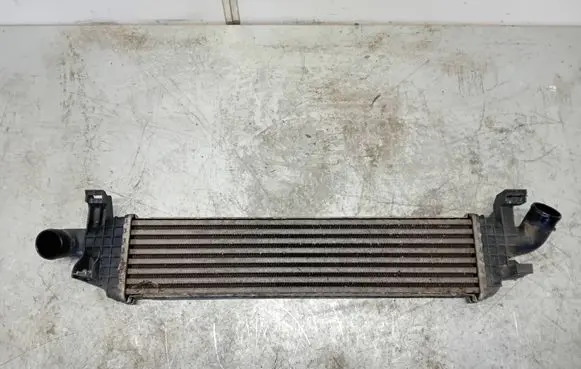 Volvo V50 Intercooler radiator