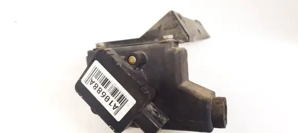 Accelerator throttle pedal
