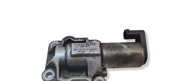 Volvo S60 Camshaft vanos timing valve 8670421