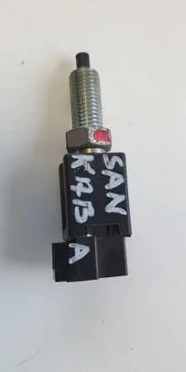 Clutch pedal sensor