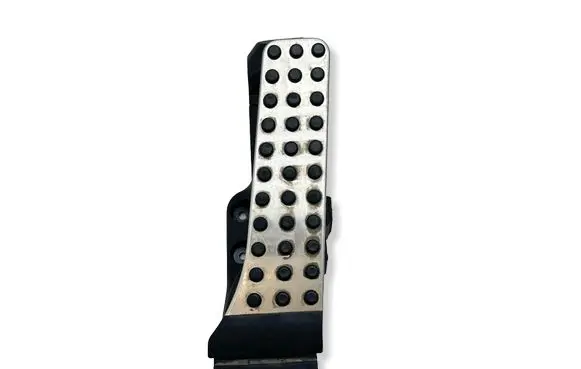 Mercedes-Benz GLC X253 C253 Accelerator throttle pedal A2533002000