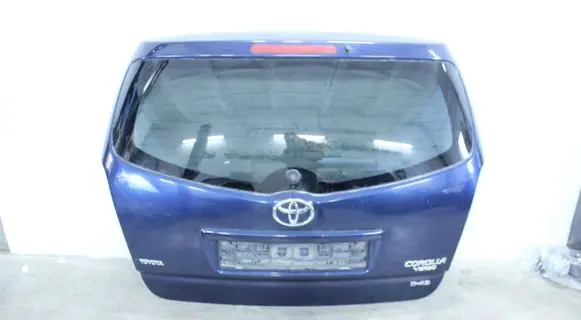 Toyota Corolla Verso AR10 Tailgate/trunk/boot lid 
