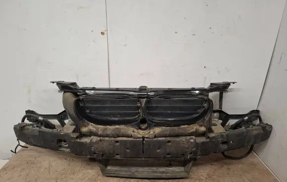 BMW 5 E60 E61 Radiator support slam panel