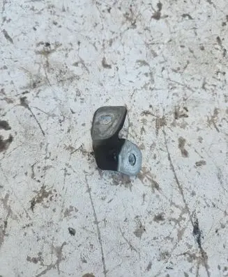 Audi A4 S4 B9 Fender mounting bracket 8W0821470