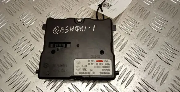 Nissan Qashqai Climate control unit 277604EA2B