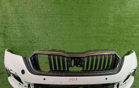Skoda Octavia Mk4 Front bumper 