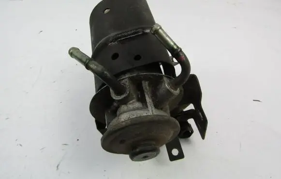 Mazda 6 Fuel filter housing 