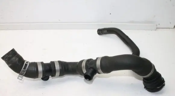 Volvo V40 Engine coolant pipe/hose 207534