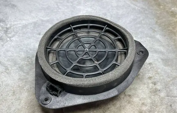 Hyundai Tucson TL Panel speaker C103 8X4035411A