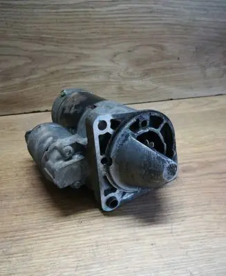 Opel Insignia A Starter motor 55352882 M001T30172