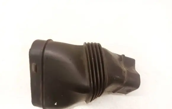 Volvo V70 Air intake hose/pipe 6893754 312501866893754