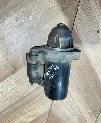 Mercedes-Benz E W211 Starter motor a0051516601