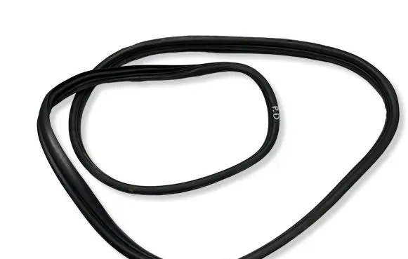 Hyundai Tucson TL Front door rubber seal 