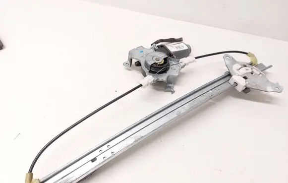 Nissan Pathfinder R51 Rear door window regulator with motor