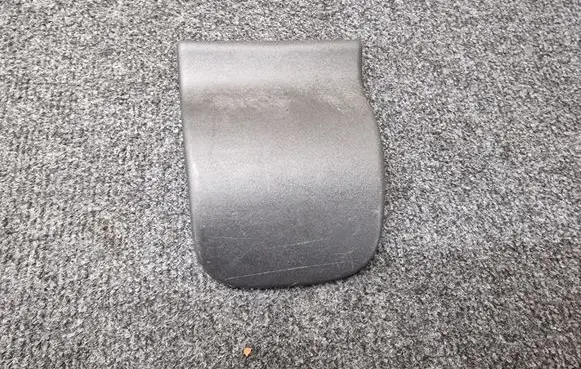 Peugeot 3008 I Rear seat rail trim cover 2012004