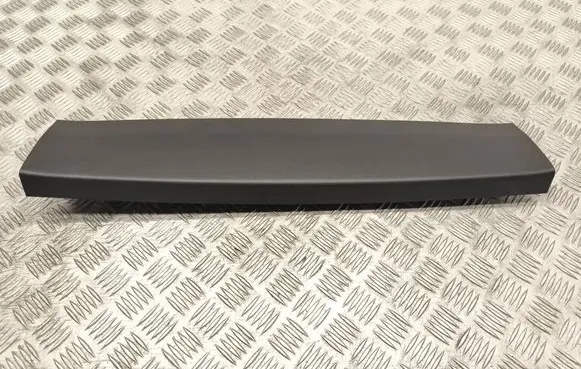Opel Mokka B Tailgate trim 9835351380 MP8631