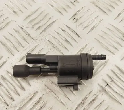Mercedes-Benz E W212 Turbo solenoid valve 0025497097