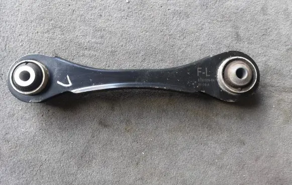BMW 4 F32 F33 Rear control arm 6792539