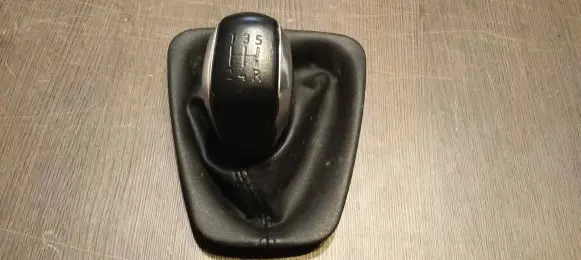 Gear lever shifter trim leather/knob