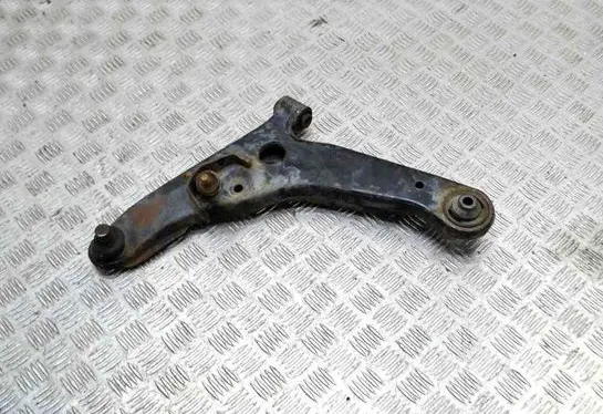 Mitsubishi Outlander Front lower control arm/wishbone T0412 MR961391