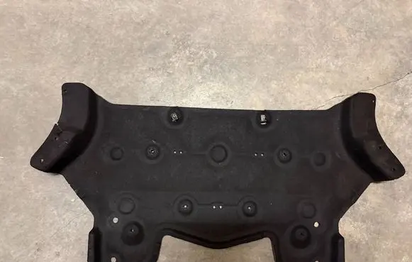 BMW X6 F16 Front bumper skid plate/under tray 7360155A