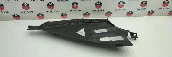 BMW 4 F36 Gran coupe Wiper trim 7258179