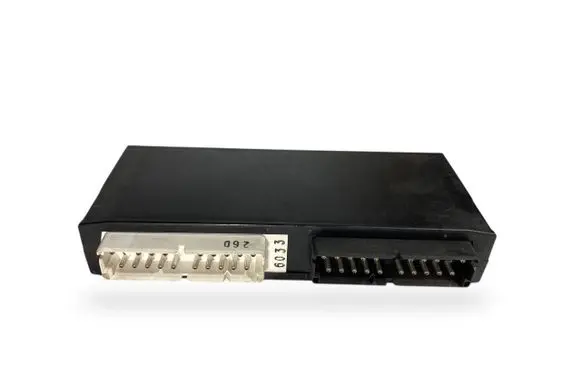 BMW 5 E34 Comfort/convenience module 1379741 61351379741