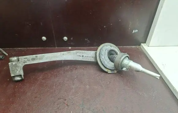 BMW 5 E60 E61 Gear shift rod 25117533263 C3396 2511