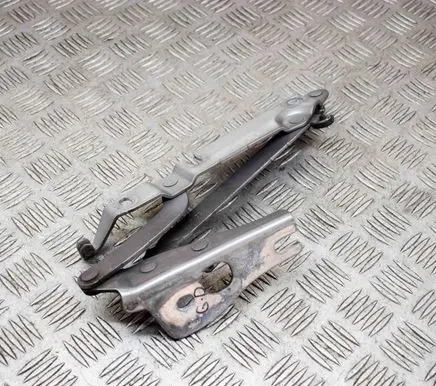 Audi A4 S4 B6 8E 8H Tailgate/trunk/boot hinge 8H0827302A