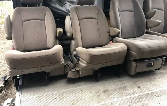 Chrysler Grand Voyager IV Seat set 
