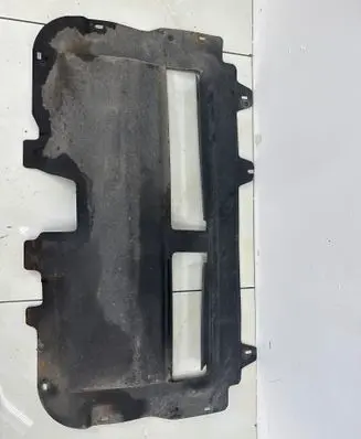 Citroen C3 Engine splash shield/under tray