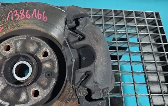 Peugeot 5008 Front brake caliper IMPRK1386167
