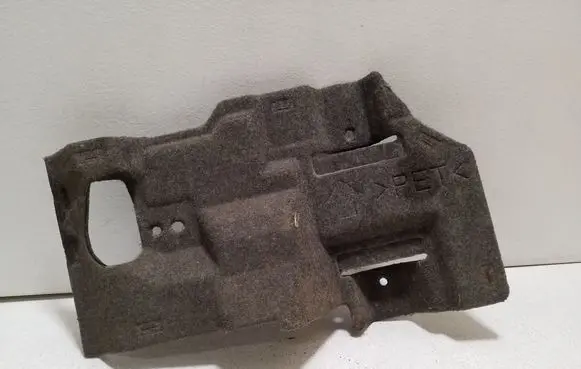 Other engine bay part