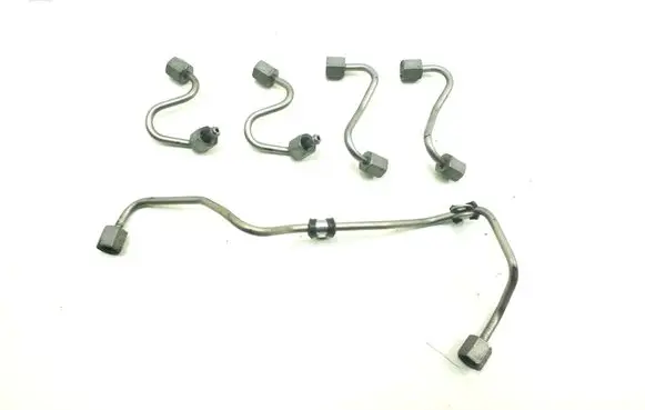 Mercedes-Benz C W205 Fuel injector supply line/pipe 