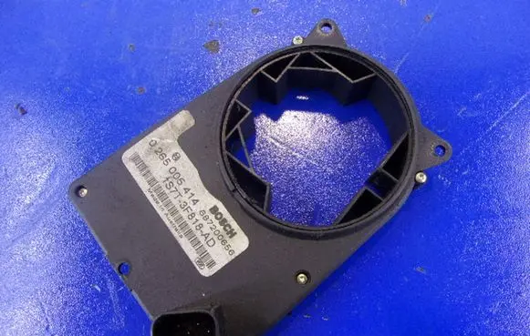 Ford Mondeo Mk III Steering angle sensor 1S7T-3F818-AD