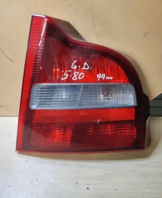 Volvo S80 Rear/tail lights 9154479