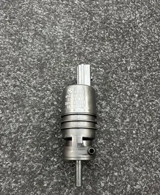 BMW 4 F32 F33 Windscreen/windshield washer pump 6934160 3095102 18385611